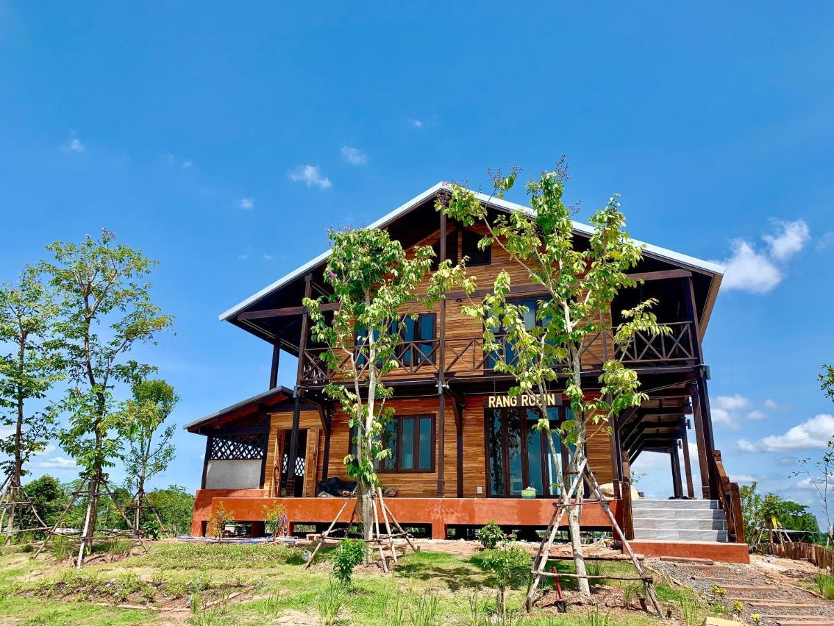 Rang Robin Farmstay With Swimming Pool Ban Wang Muang Екстериор снимка