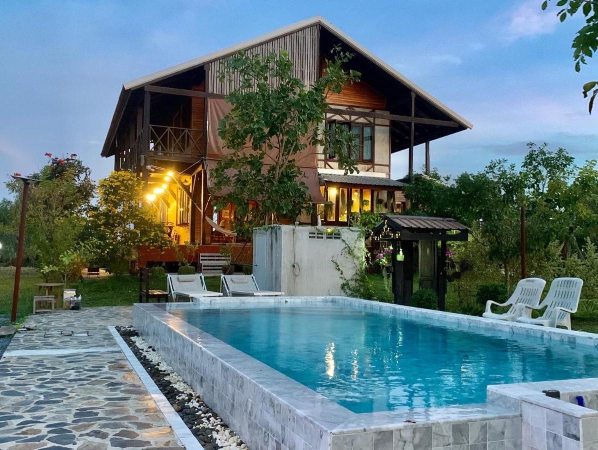 Rang Robin Farmstay With Swimming Pool Ban Wang Muang Екстериор снимка